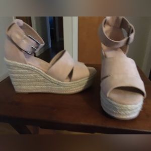 Universal Thread  4 inch wedge espadrille. Never worn.